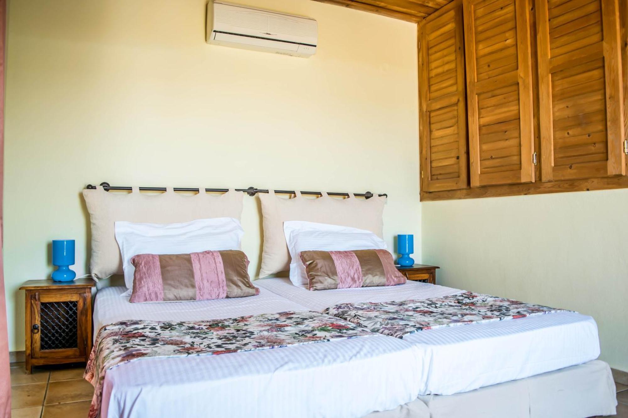 Niriides Luxury Villas Hersonissos  Exteriör bild
